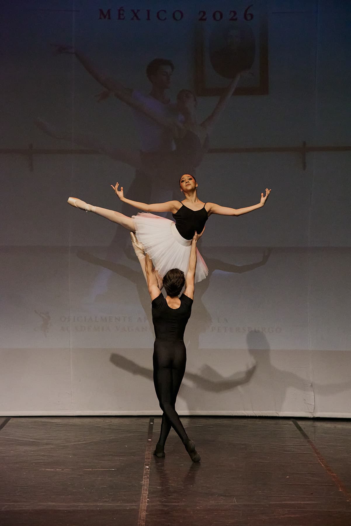 Photos of the performance — foto 18